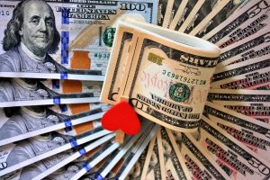 A Man Keeps a 22 Year Old Promise and Shares His Powerball Prize Jackpot with His Friend