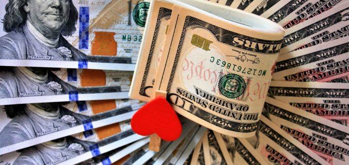 A Man Keeps a 22 Year Old Promise and Shares His Powerball Prize Jackpot with His Friend